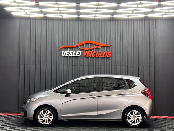 HONDA FIT 1.5 LX 16V FLEX 4P MANUAL